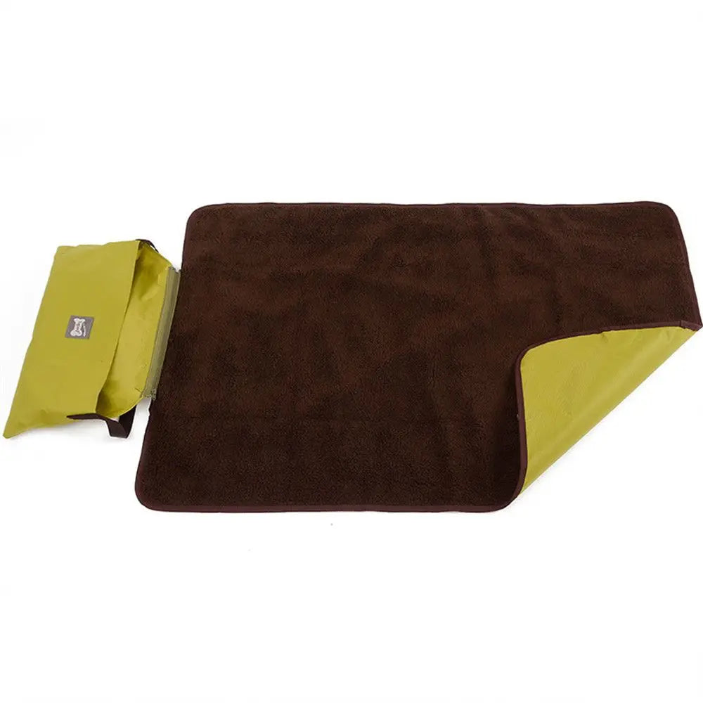 EveryPad: outdoor foldable mat