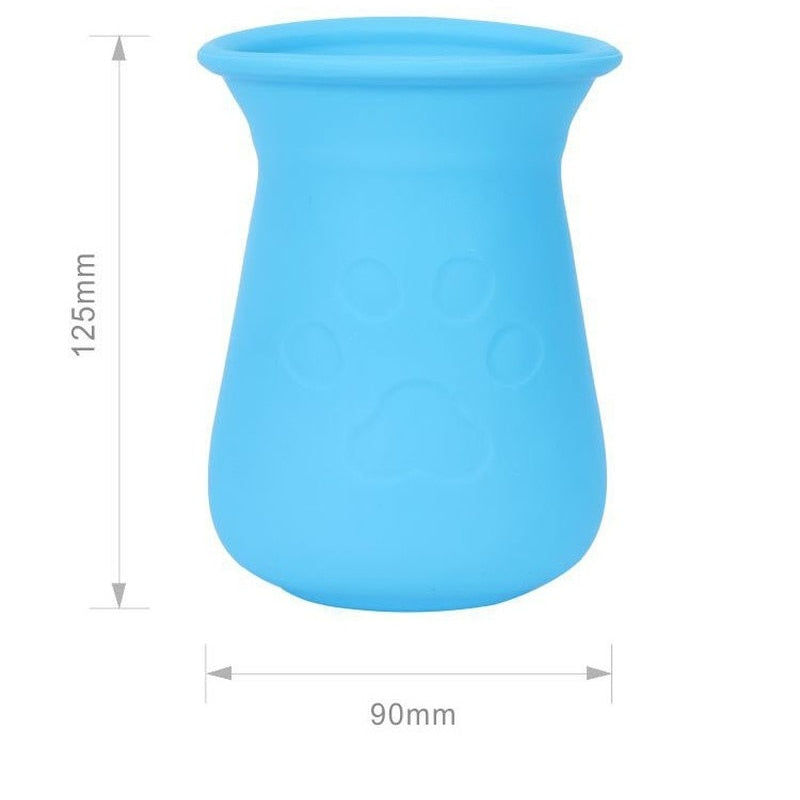 Magic Cup: paw cleaner